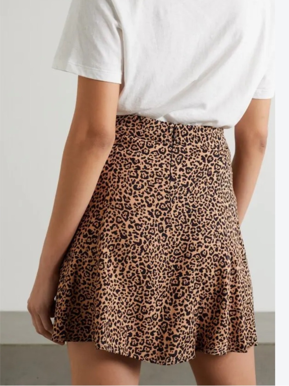 Reformation Cheetah Mini Flounce Skirt Size 2